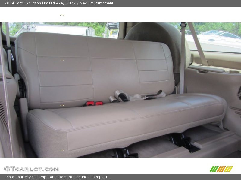 Black / Medium Parchment 2004 Ford Excursion Limited 4x4