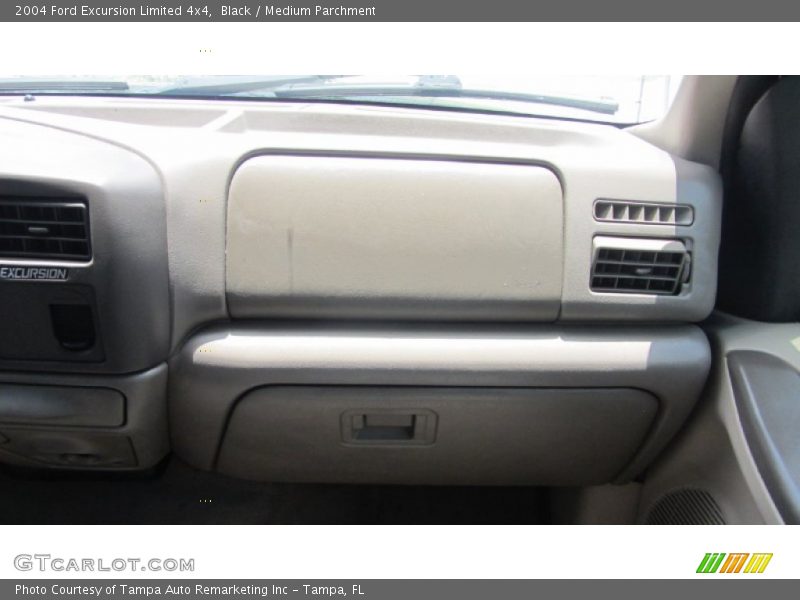 Black / Medium Parchment 2004 Ford Excursion Limited 4x4