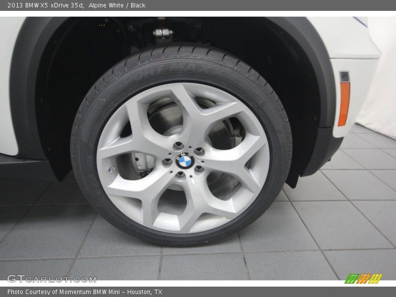 Alpine White / Black 2013 BMW X5 xDrive 35d