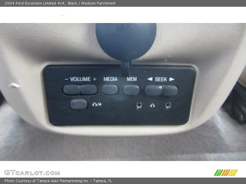 Controls of 2004 Excursion Limited 4x4