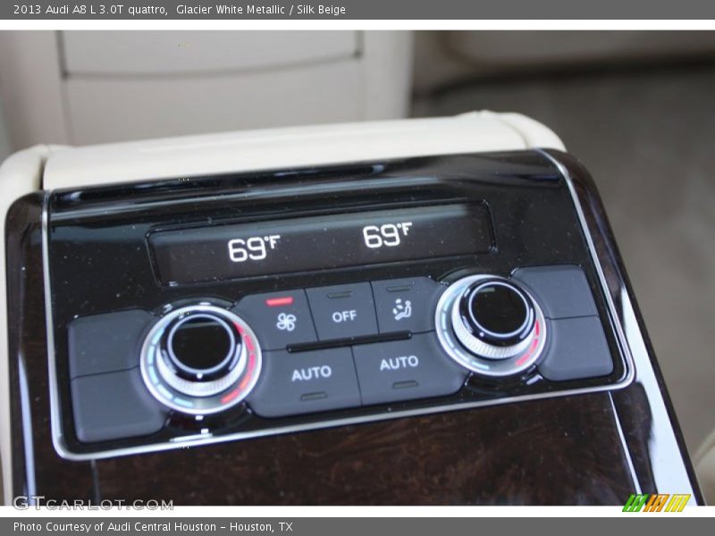 Controls of 2013 A8 L 3.0T quattro