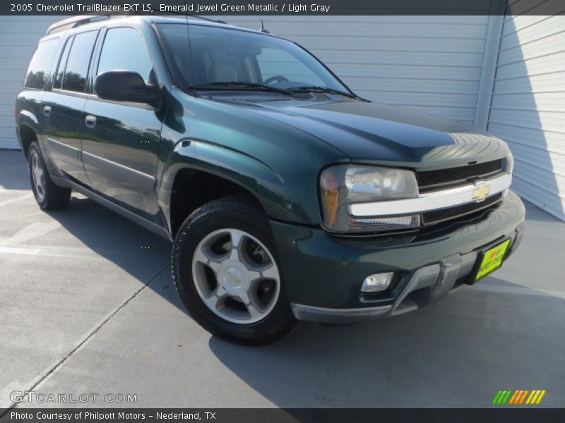 Emerald Jewel Green Metallic / Light Gray 2005 Chevrolet TrailBlazer EXT LS