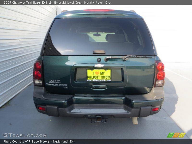 Emerald Jewel Green Metallic / Light Gray 2005 Chevrolet TrailBlazer EXT LS