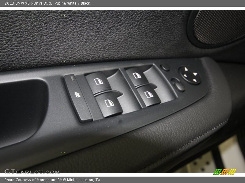 Alpine White / Black 2013 BMW X5 xDrive 35d