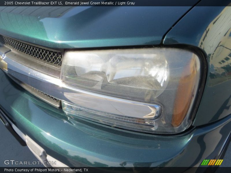 Emerald Jewel Green Metallic / Light Gray 2005 Chevrolet TrailBlazer EXT LS
