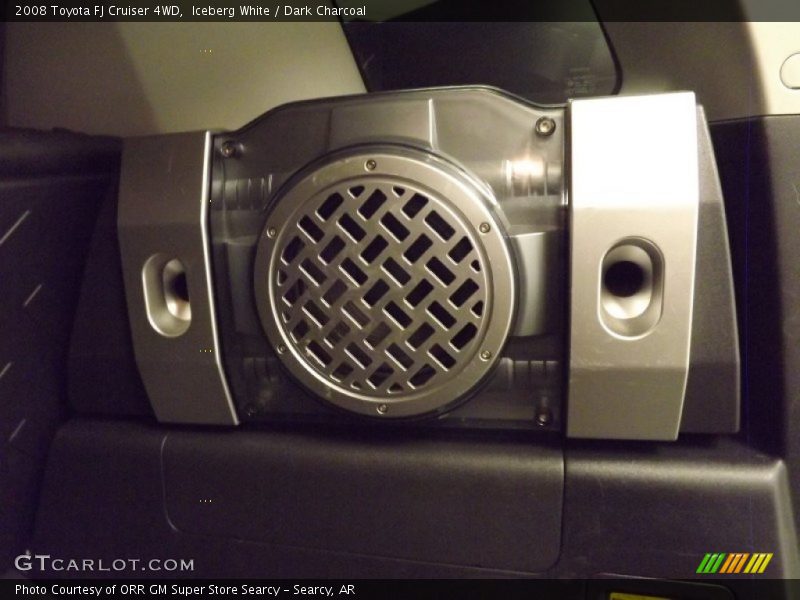 Iceberg White / Dark Charcoal 2008 Toyota FJ Cruiser 4WD