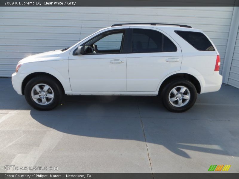 Clear White / Gray 2009 Kia Sorento LX