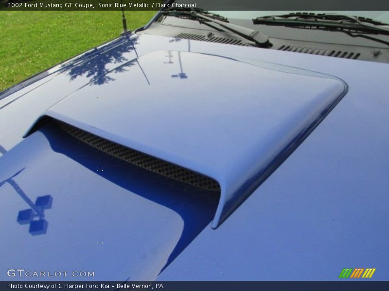 Sonic Blue Metallic / Dark Charcoal 2002 Ford Mustang GT Coupe