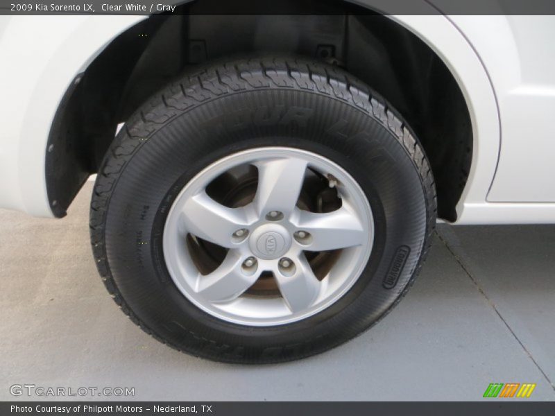 Clear White / Gray 2009 Kia Sorento LX