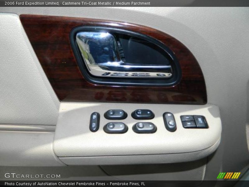 Cashmere Tri-Coat Metallic / Medium Parchment 2006 Ford Expedition Limited