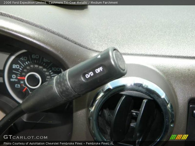 Cashmere Tri-Coat Metallic / Medium Parchment 2006 Ford Expedition Limited