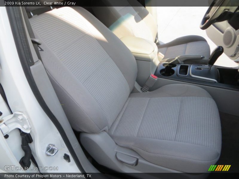 Clear White / Gray 2009 Kia Sorento LX