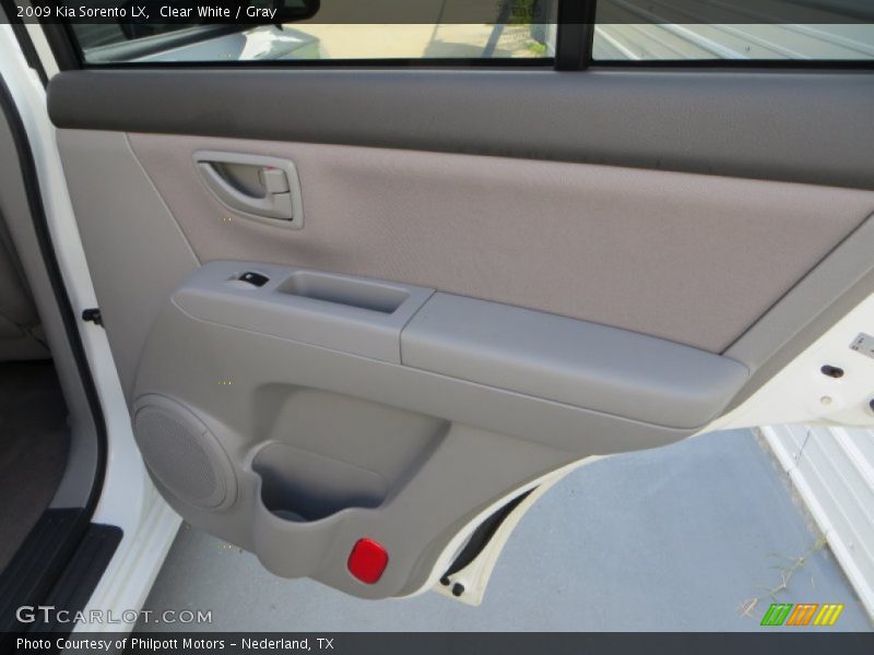 Clear White / Gray 2009 Kia Sorento LX