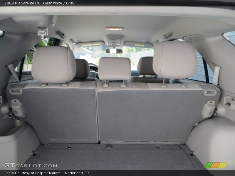 Clear White / Gray 2009 Kia Sorento LX
