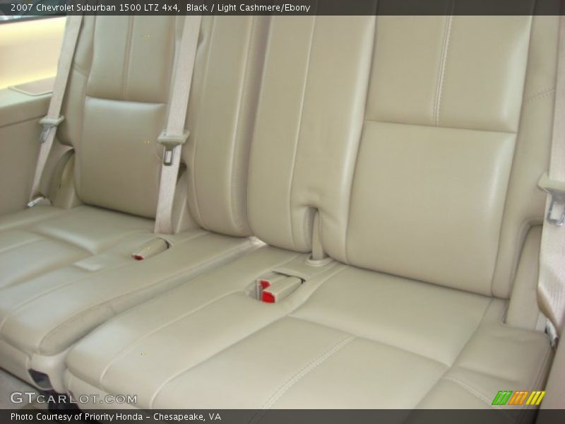 Black / Light Cashmere/Ebony 2007 Chevrolet Suburban 1500 LTZ 4x4