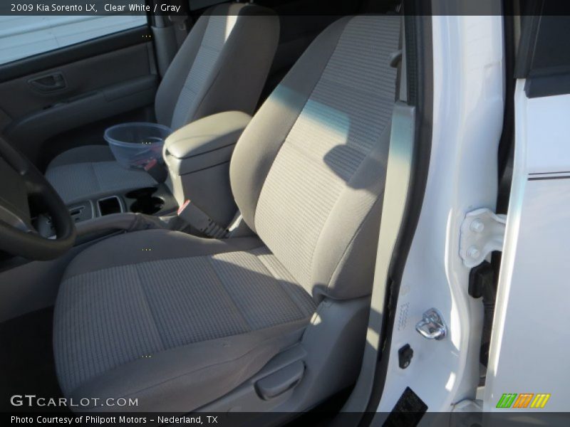Clear White / Gray 2009 Kia Sorento LX