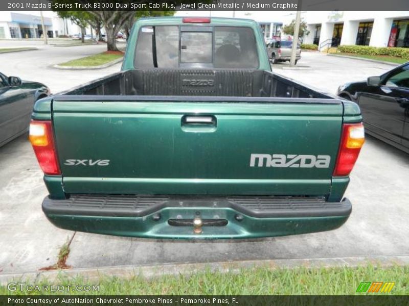 Jewel Green Metallic / Medium Graphite 2001 Mazda B-Series Truck B3000 Dual Sport Cab Plus
