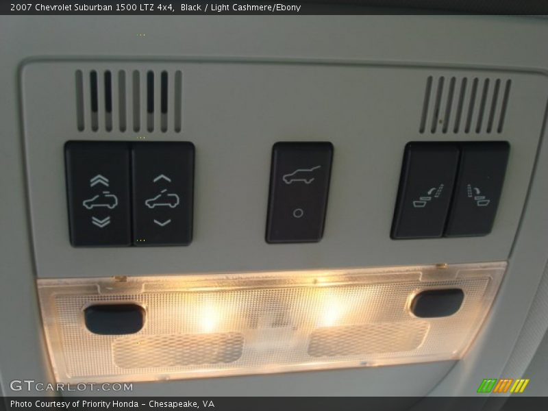 Black / Light Cashmere/Ebony 2007 Chevrolet Suburban 1500 LTZ 4x4