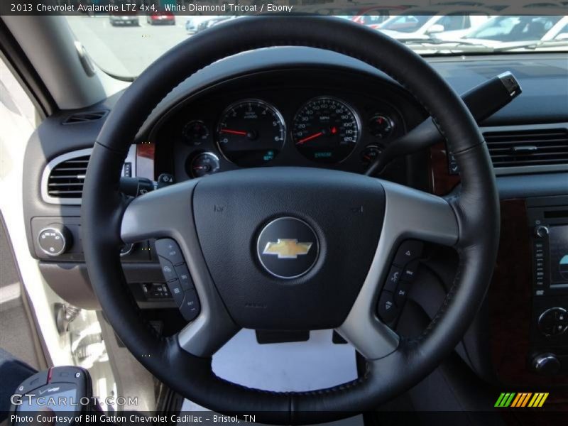 White Diamond Tricoat / Ebony 2013 Chevrolet Avalanche LTZ 4x4