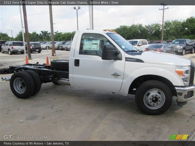  2013 F350 Super Duty XL Regular Cab Dually Chassis Oxford White