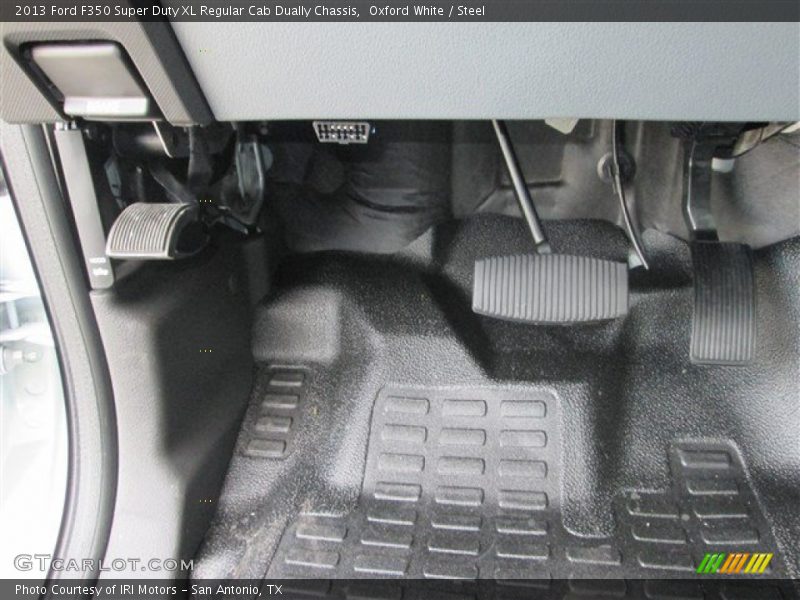 Oxford White / Steel 2013 Ford F350 Super Duty XL Regular Cab Dually Chassis