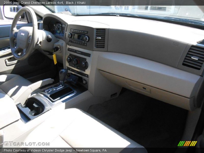 Black / Khaki 2006 Jeep Grand Cherokee Laredo 4x4