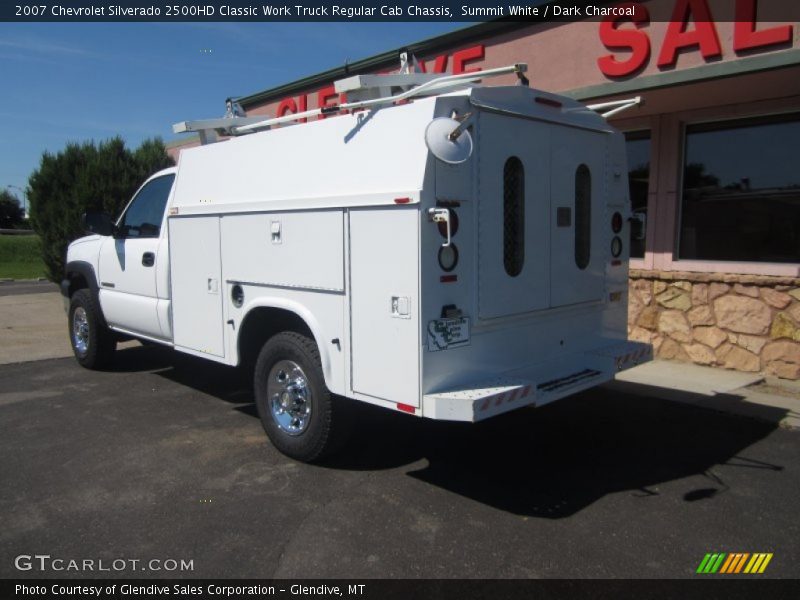 Summit White / Dark Charcoal 2007 Chevrolet Silverado 2500HD Classic Work Truck Regular Cab Chassis