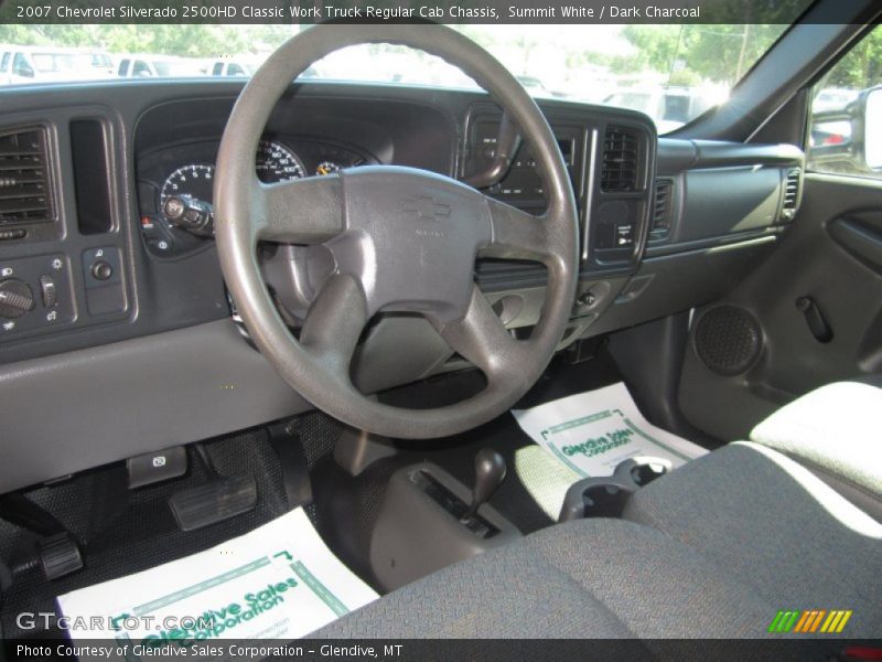 Summit White / Dark Charcoal 2007 Chevrolet Silverado 2500HD Classic Work Truck Regular Cab Chassis