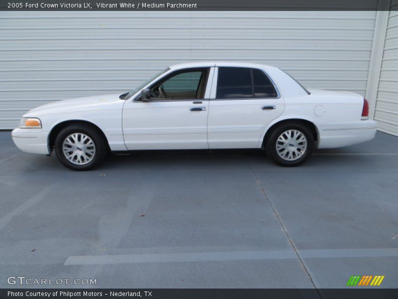 Vibrant White / Medium Parchment 2005 Ford Crown Victoria LX