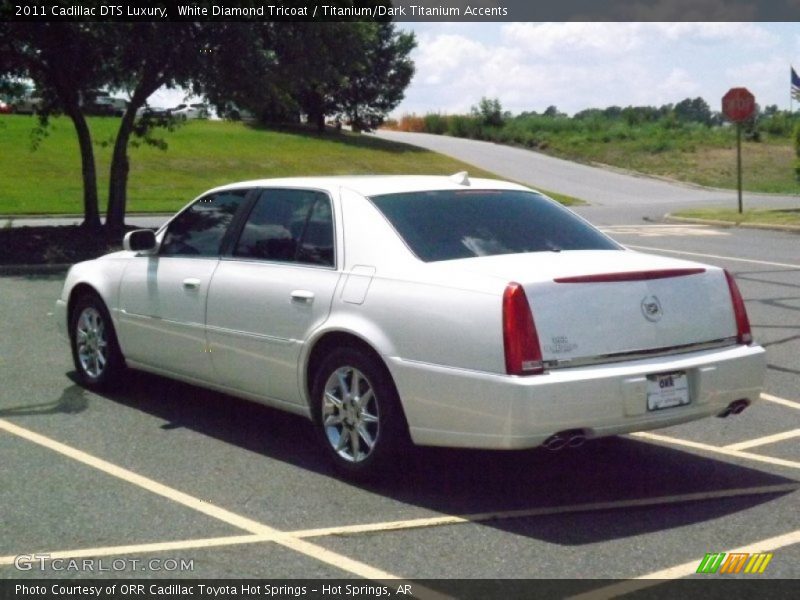 White Diamond Tricoat / Titanium/Dark Titanium Accents 2011 Cadillac DTS Luxury