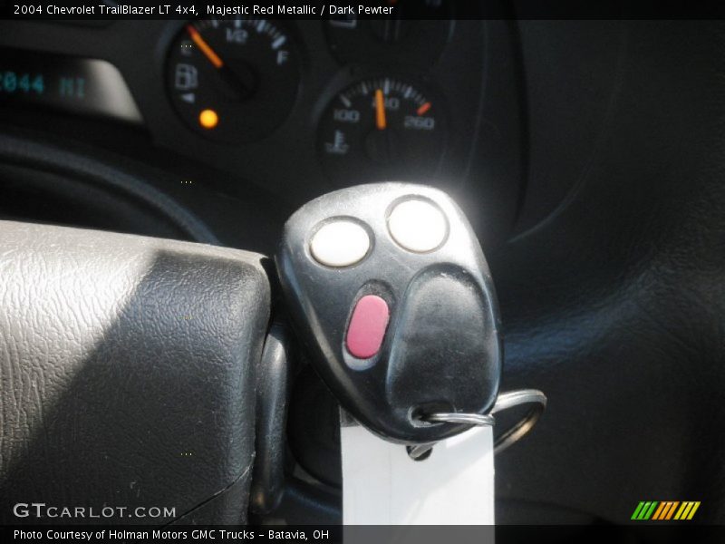 Majestic Red Metallic / Dark Pewter 2004 Chevrolet TrailBlazer LT 4x4
