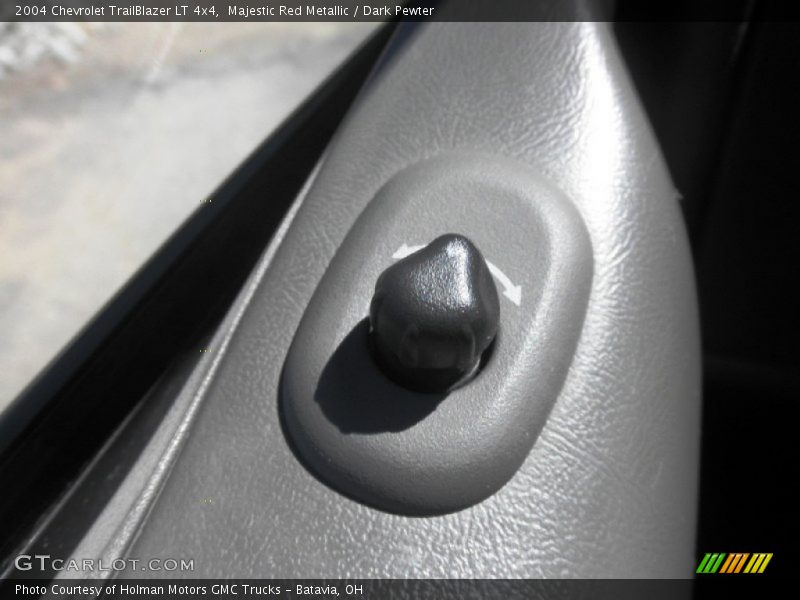 Majestic Red Metallic / Dark Pewter 2004 Chevrolet TrailBlazer LT 4x4