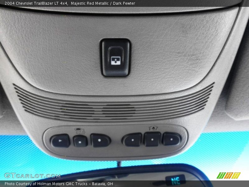 Majestic Red Metallic / Dark Pewter 2004 Chevrolet TrailBlazer LT 4x4