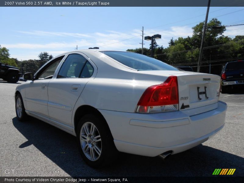 Ice White / Taupe/Light Taupe 2007 Volvo S60 2.5T AWD