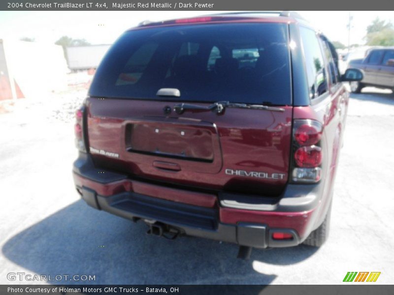 Majestic Red Metallic / Dark Pewter 2004 Chevrolet TrailBlazer LT 4x4