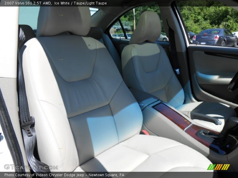Ice White / Taupe/Light Taupe 2007 Volvo S60 2.5T AWD