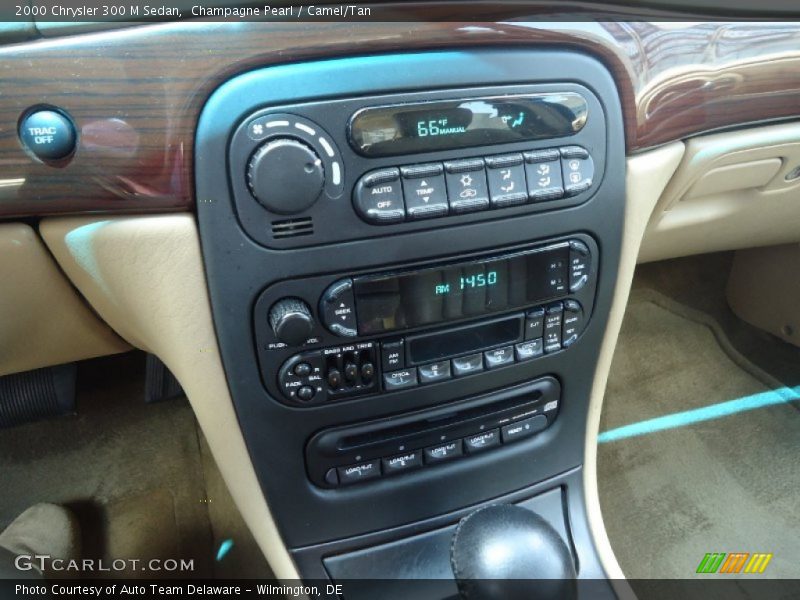 Controls of 2000 300 M Sedan