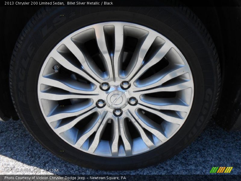 Billet Silver Metallic / Black 2013 Chrysler 200 Limited Sedan