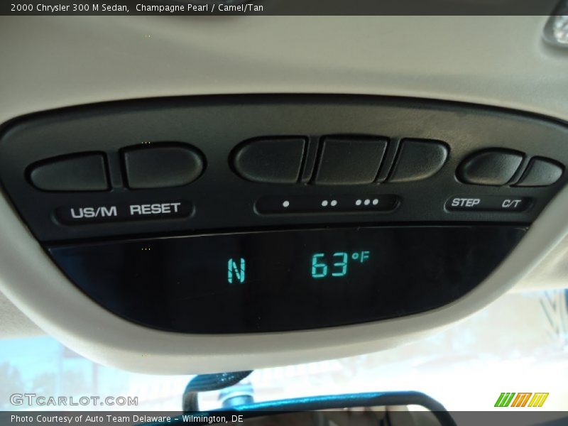Controls of 2000 300 M Sedan