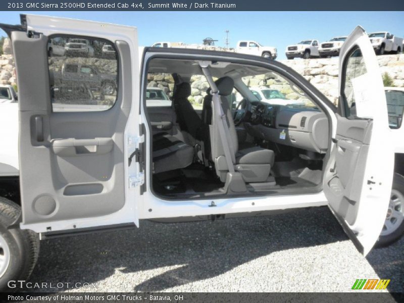 Summit White / Dark Titanium 2013 GMC Sierra 2500HD Extended Cab 4x4