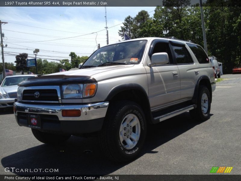 Beige Pearl Metallic / Oak 1997 Toyota 4Runner SR5 4x4