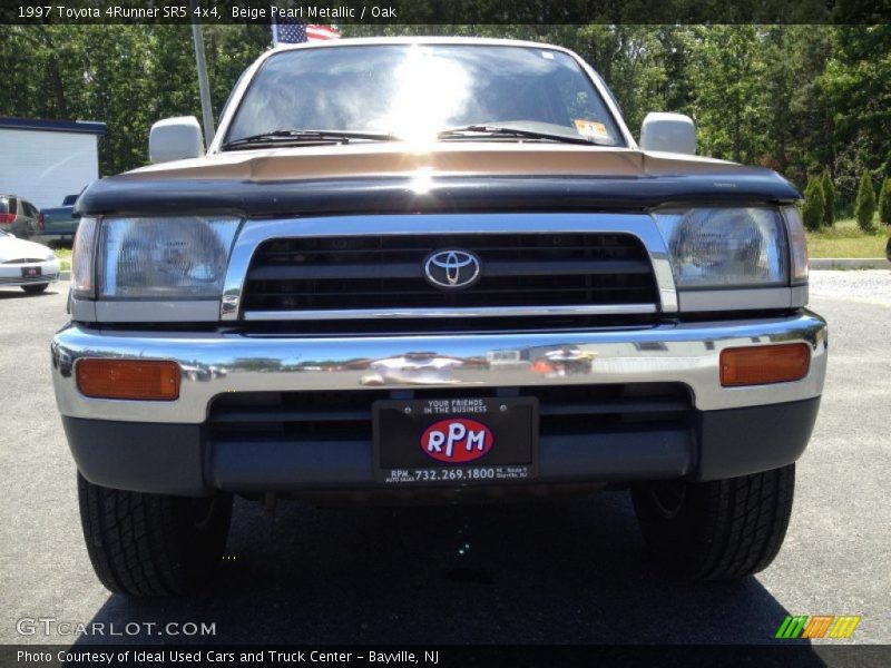 Beige Pearl Metallic / Oak 1997 Toyota 4Runner SR5 4x4