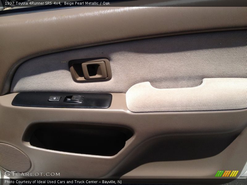 Beige Pearl Metallic / Oak 1997 Toyota 4Runner SR5 4x4