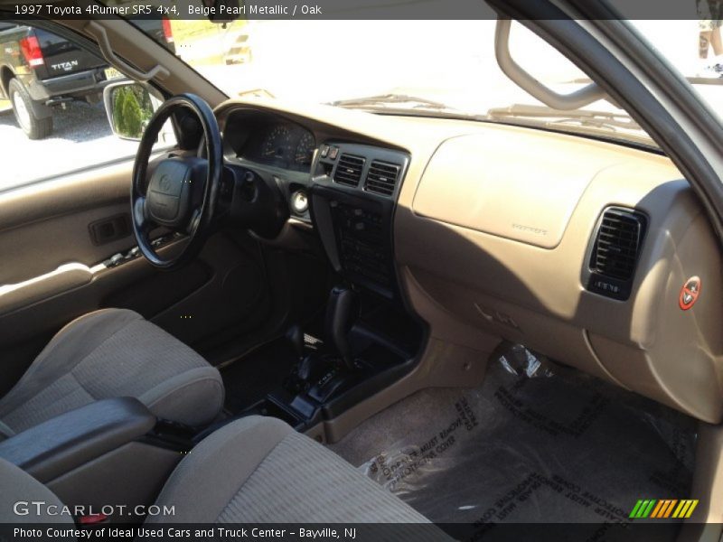Beige Pearl Metallic / Oak 1997 Toyota 4Runner SR5 4x4
