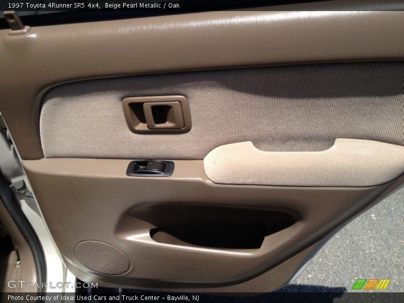 Beige Pearl Metallic / Oak 1997 Toyota 4Runner SR5 4x4