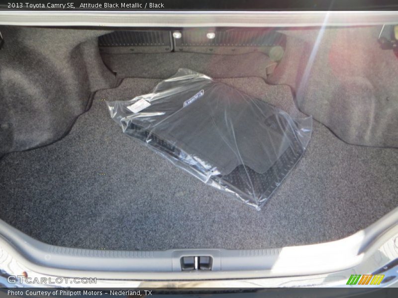 Attitude Black Metallic / Black 2013 Toyota Camry SE
