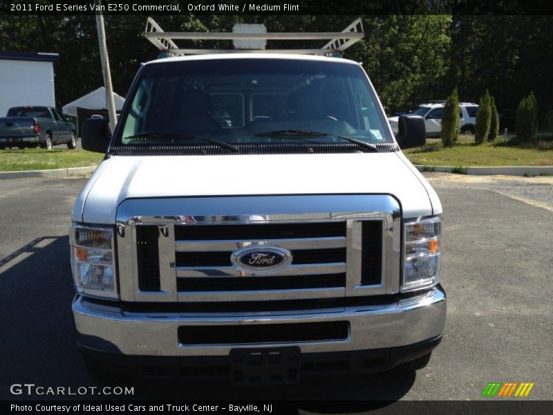 Oxford White / Medium Flint 2011 Ford E Series Van E250 Commercial