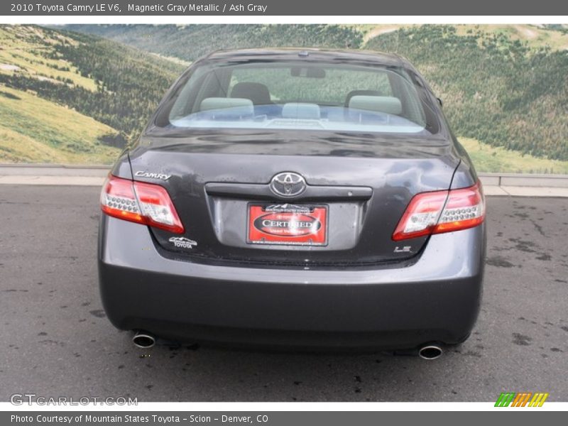 Magnetic Gray Metallic / Ash Gray 2010 Toyota Camry LE V6