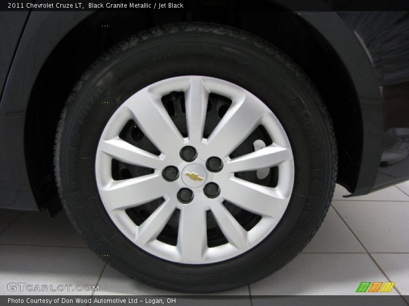 Black Granite Metallic / Jet Black 2011 Chevrolet Cruze LT