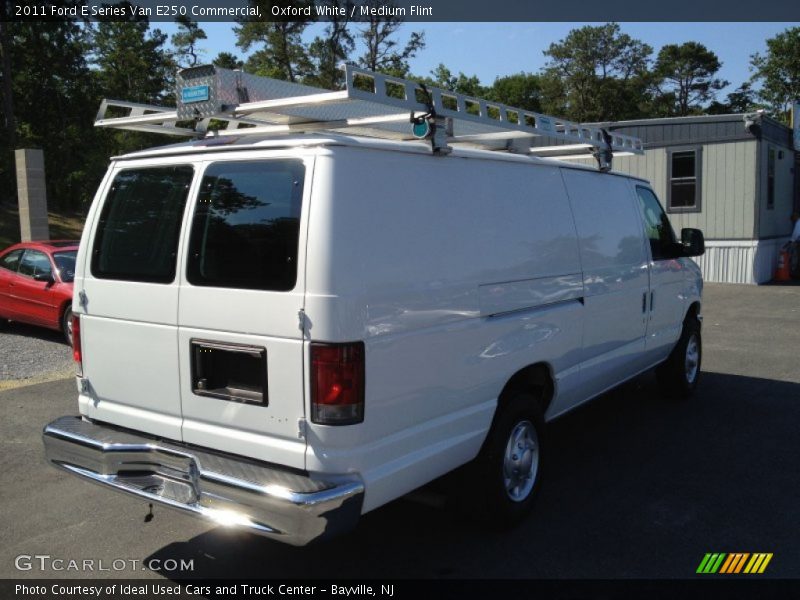Oxford White / Medium Flint 2011 Ford E Series Van E250 Commercial